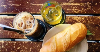 Từ ngày mai, sáng dậy TUYỆT ĐỐI không làm 5 việc: "Phá gan" nhanh hơn cả rượu bia