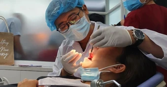 Từ viêm nha chu có thể dẫn đến bệnh tim mạch, Alzheimer nguy hiểm?