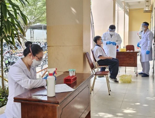 Từ vụ 3 học sinh mắc não mô cầu nguy hiểm: Bác sĩ cảnh báo khẩn Từ vụ 3 học sinh mắc não mô cầu nguy hiểm: Bác sĩ cảnh báo khẩn