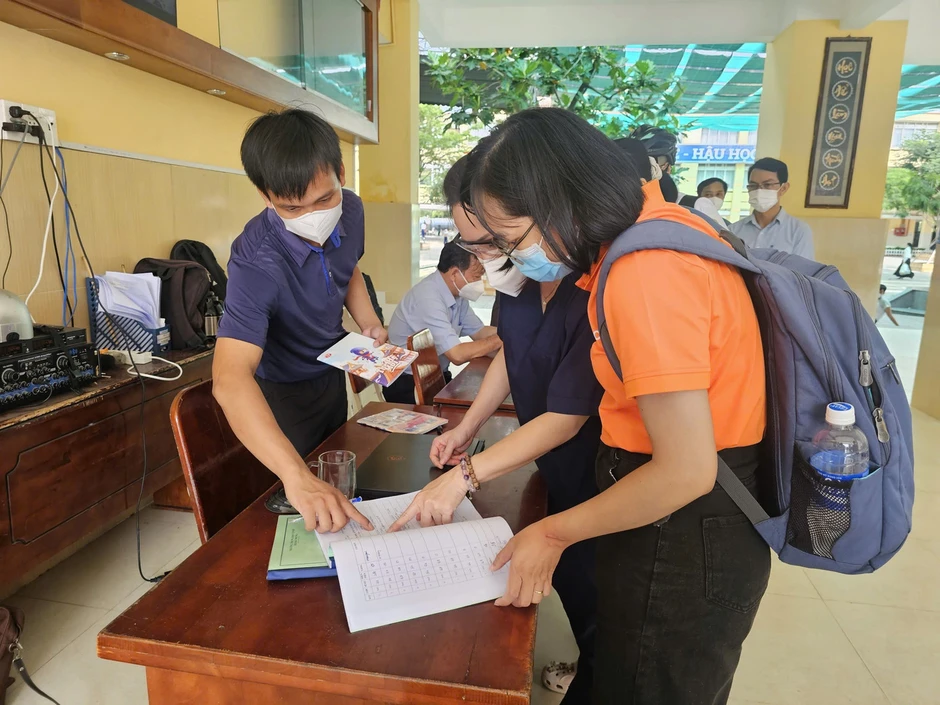 Từ vụ 3 học sinh mắc não mô cầu nguy hiểm: Bác sĩ cảnh báo khẩn Từ vụ 3 học sinh mắc não mô cầu nguy hiểm: Bác sĩ cảnh báo khẩn