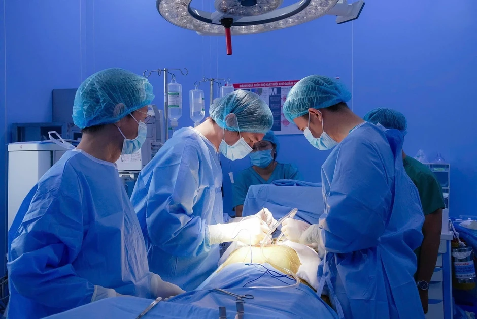 Tự ý bỏ thuốc điều trị, bệnh nhân suýt chết vì vỡ động mạch chủ Tự ý bỏ thuốc điều trị, bệnh nhân suýt chết vì vỡ động mạch chủ