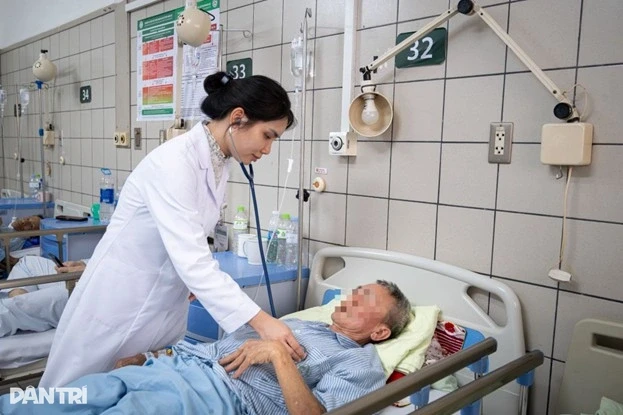 Tưởng bệnh vặt đi khám mới biết ung thư: Bác sĩ Bạch Mai chỉ nhóm nguy cơ