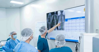 Tương lai của ngoại khoa khi robot phẫu thuật hiện diện nhiều trong phòng mổ
