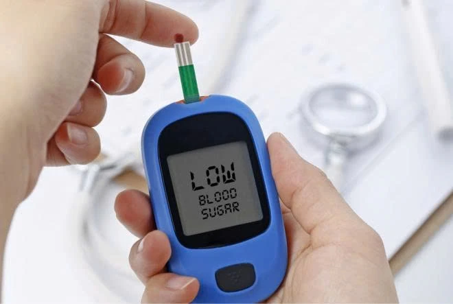 Tụt đường huyết đột ngột: Uống gì để kéo đường huyết lên nhanh? Tụt đường huyết đột ngột: Uống gì để kéo đường huyết lên nhanh?