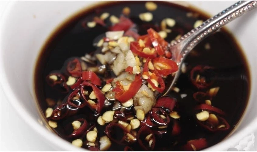 Tuyệt chiêu dùng nước tương nâng tầm món ướp, đậm đà món chấm Tuyệt chiêu dùng nước tương nâng tầm món ướp, đậm đà món chấm
