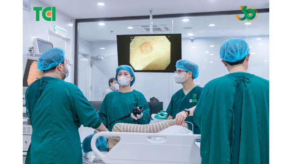 TXI-NBI-EDOF-AI sự kết hợp hoàn hảo, tất cả hội tụ tại hệ thống Endocyto 520x