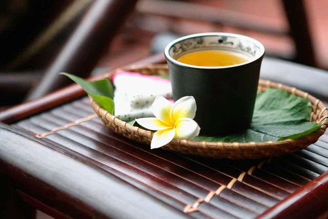 Uống một loại trà liên tục trong 2 tuần, người đàn ông 60 tuổi suýt ngừng tim: Bác sĩ khuyến cáo 5 loại trà nên thận trọng