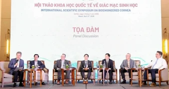 VGCT phát triển công nghệ ghép giác mạc sinh học từ động vật cho người