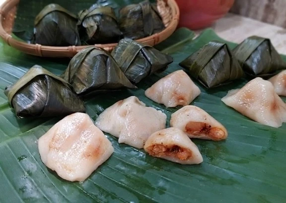 Vì sao gọi là bánh ít? Vì sao gọi là bánh ít?