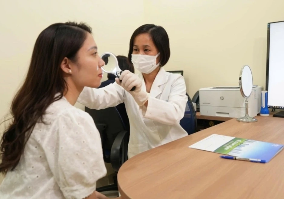 Vì sao nên điều trị mụn dứt điểm trước khi mang thai? - Báo TinVina Vì sao nên điều trị mụn dứt điểm trước khi mang thai? - Báo TinVina