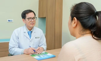 Vì sao nên kiểm tra tuyến vú trước khi mang thai? - Báo TinVina