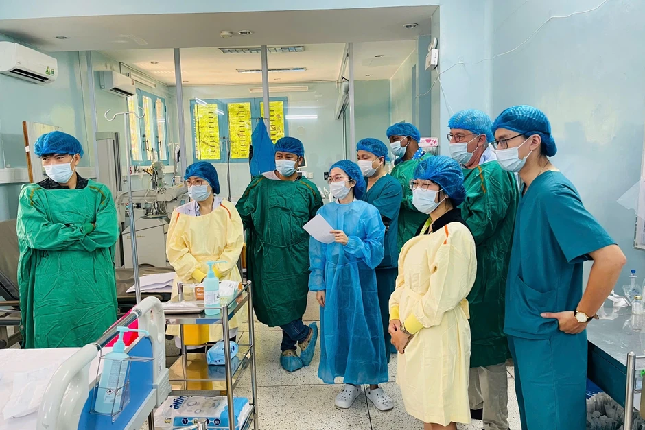 Vì sao Việt Nam không có nhiều ca ghép gan cho trẻ mắc ung thư gan? Vì sao Việt Nam không có nhiều ca ghép gan cho trẻ mắc ung thư gan?