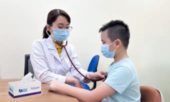 Viêm da cơ địa ở trẻ có triệu chứng thế nào? - Báo TinVina