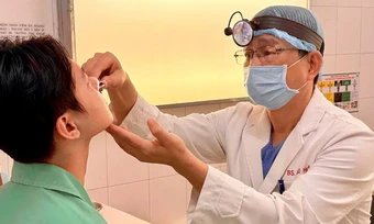 Viêm xoang 'phá hủy' xương trán chàng trai