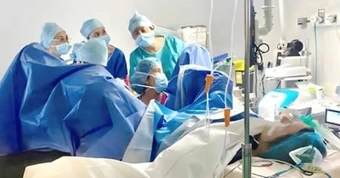 Việt Nam chuyển giao kỹ thuật hỗ trợ sinh sản cho Pháp
