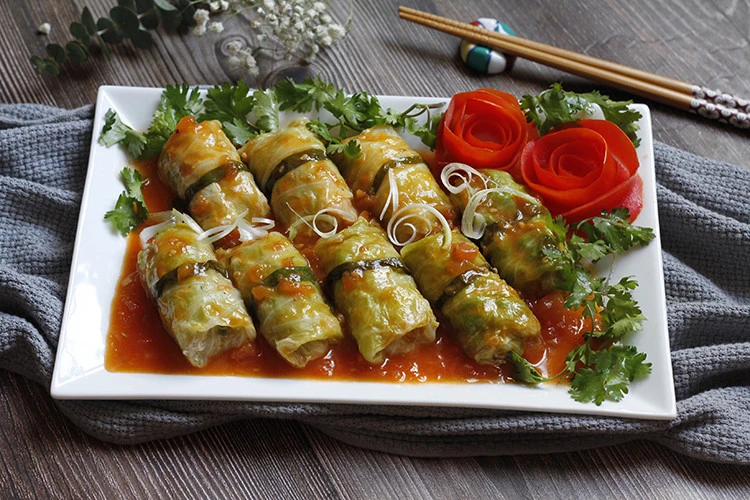 Việt Nam có loại "rau trăm lớp" đang vào mùa: Cực ít thuốc trừ sâu, mỡ thừa và ung thư đều "SỢ"