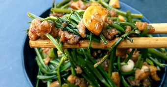 Việt Nam có loại rau quê giá cực rẻ nhưng ăn vào bổ gan, dưỡng tim, chống ung thư và tiểu đường