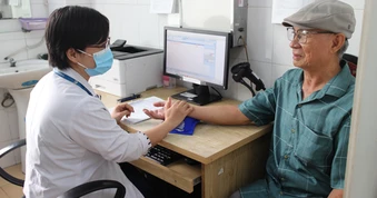 Viết tiếp y học cổ truyền Việt: "Thiên thời" bứt phá!