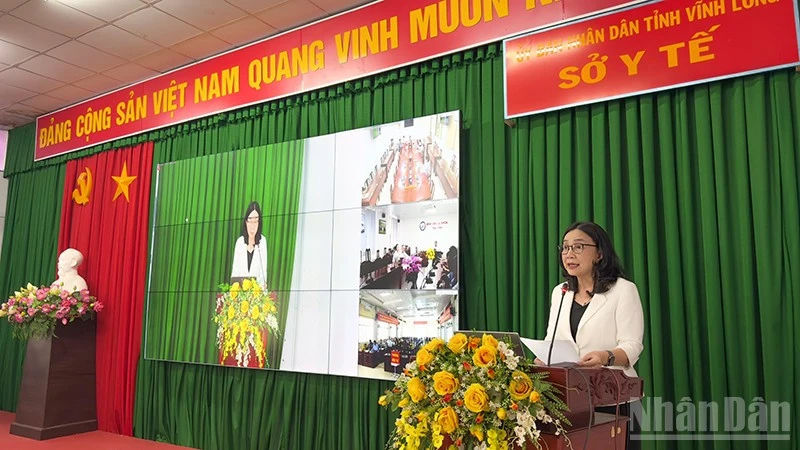 Vĩnh Long phát động chiến dịch 90 ngày đêm khám sức khỏe toàn dân Vĩnh Long phát động chiến dịch 90 ngày đêm khám sức khỏe toàn dân