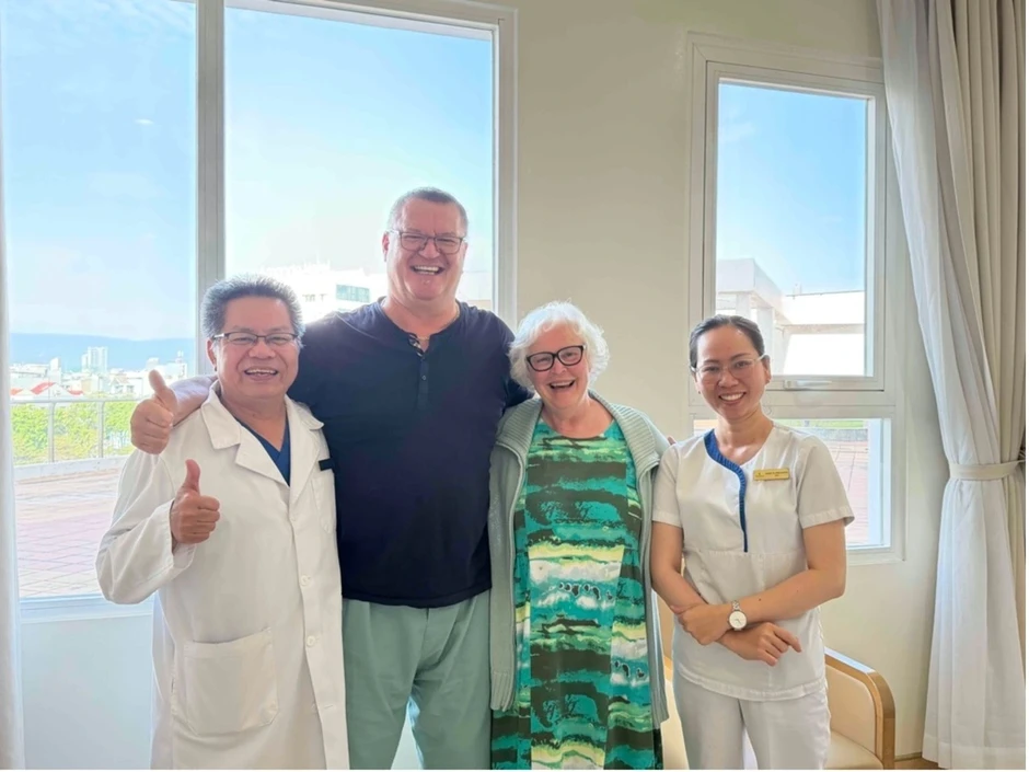 Vinmec Đà Nẵng cứu sống du khách quốc tế bị tắc mạch phổi nguy kịch trên tàu du lịch Vinmec Đà Nẵng cứu sống du khách quốc tế bị tắc mạch phổi nguy kịch trên tàu du lịch
