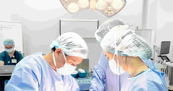 Vinmec Đà Nẵng loại bỏ thành công khối u to như thai 3 tháng gây biến dạng tử cung