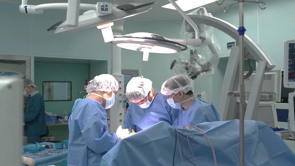 Vinmec kích hoạt quy trình tối khẩn trong đêm, cứu bé trai 12 tuổi xuất huyết não Vinmec kích hoạt quy trình tối khẩn trong đêm, cứu bé trai 12 tuổi xuất huyết não