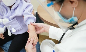 Virus EV71 gây biến chứng tim mạch thế nào? - Báo TinVina