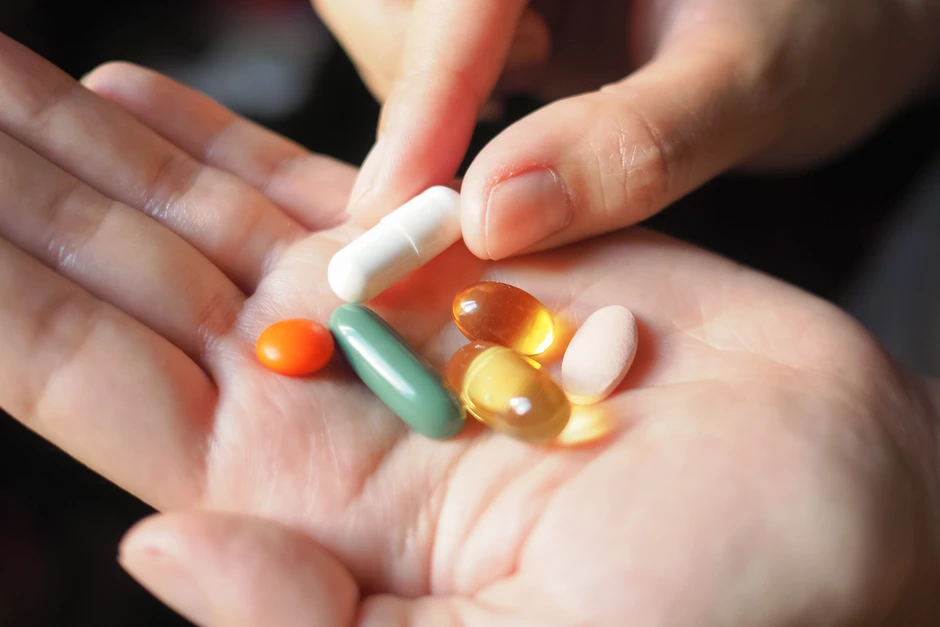 Vitamin tổng hợp có phải "thần dược", uống mỗi ngày giúp kéo dài tuổi thọ? Vitamin tổng hợp có phải "thần dược", uống mỗi ngày giúp kéo dài tuổi thọ?