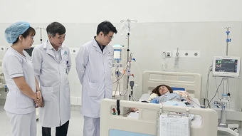 Vừa chạy thận vừa du lịch Côn Đảo