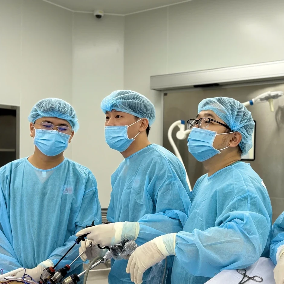 Vùng bìu lớn dần nhưng chủ quan, lúc đau nhức đi khám mới phát hiện u tinh hoàn Vùng bìu lớn dần nhưng chủ quan, lúc đau nhức đi khám mới phát hiện u tinh hoàn