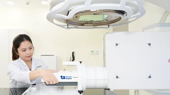 Xạ trị ung thư trực tràng cho người bệnh Alzheimer - Báo TinVina