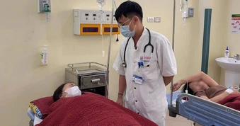 Xác định các món ăn khiến 222 công nhân nhập viện cấp cứu