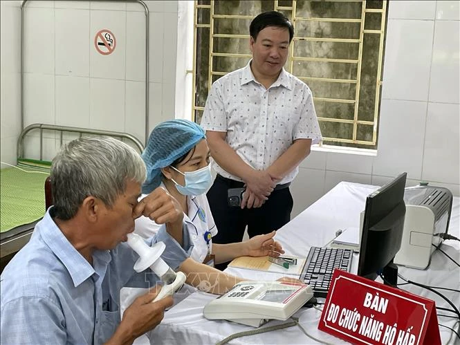 Xây dựng cộng đồng khỏe mạnh từ khám sức khỏe định kỳ Xây dựng cộng đồng khỏe mạnh từ khám sức khỏe định kỳ