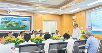 Xây dựng hệ thống chăm sóc sức khỏe người cao tuổi toàn diện, hiện đại và bền vững