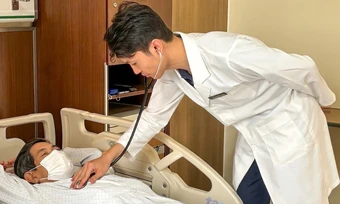 Xuất huyết dạ dày sau 10 năm uống thuốc chống viêm giảm đau - Báo TinVina