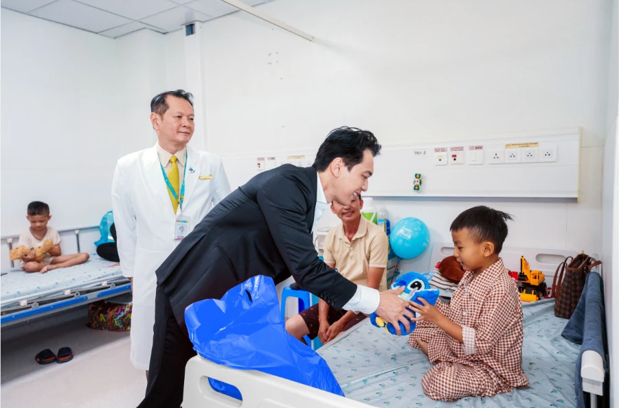 ACB đón sinh nhật lần thứ 33 bằng chuỗi hoạt động vì cộng đồng ACB đón sinh nhật lần thứ 33 bằng chuỗi hoạt động vì cộng đồng