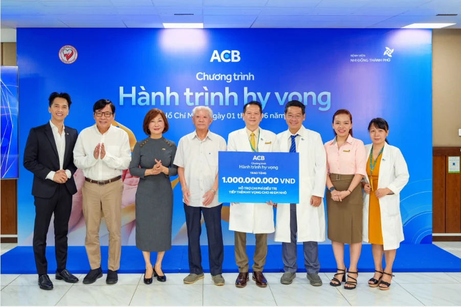ACB đón sinh nhật lần thứ 33 bằng chuỗi hoạt động vì cộng đồng ACB đón sinh nhật lần thứ 33 bằng chuỗi hoạt động vì cộng đồng