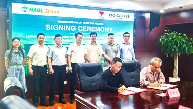 Bầu Đức có động thái đặc biệt tại Trung Quốc sau cú rót gần 800 tỷ vào loại cây tiêu thụ 29.000 tấn/ngày Bầu Đức có động thái đặc biệt tại Trung Quốc sau cú rót gần 800 tỷ vào loại cây tiêu thụ 29.000 tấn/ngày