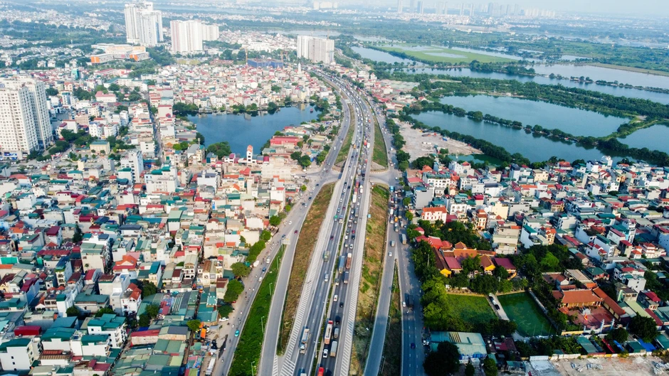 Bên trong bến xe có hầm ngầm 'độc nhất vô nhị' ở Hà Nội Bên trong bến xe có hầm ngầm 'độc nhất vô nhị' ở Hà Nội