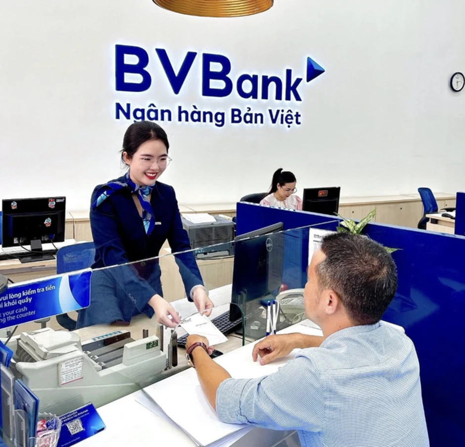 Cả ngày vía Thần Tài, khách “đua" gửi tiết kiệm Cả ngày vía Thần Tài, khách “đua" gửi tiết kiệm