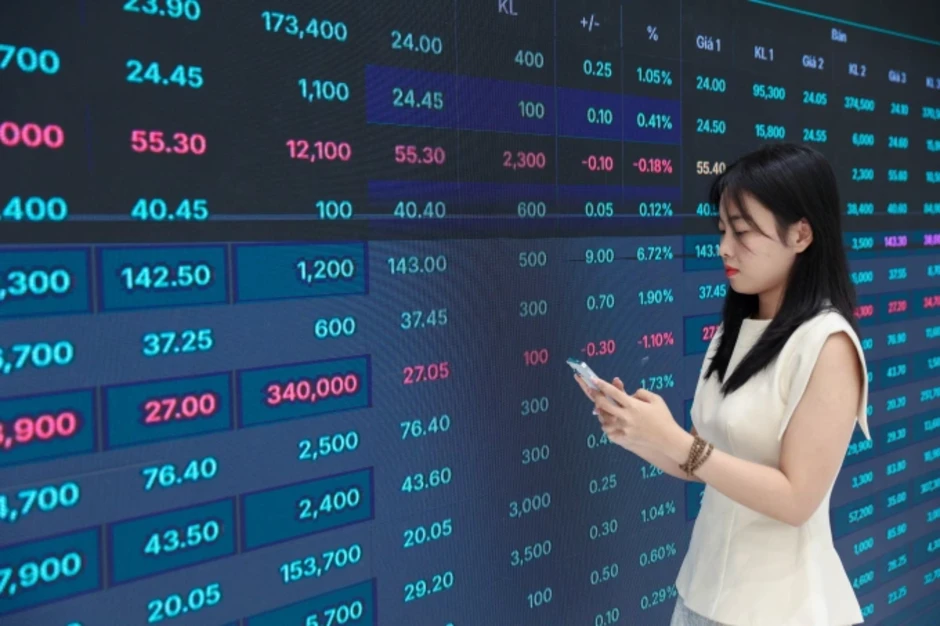 Các công ty chứng khoán thu kỷ lục từ cho vay Các công ty chứng khoán thu kỷ lục từ cho vay