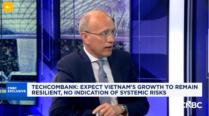 CEO Techcombank: Biến động năng lượng toàn cầu không làm chệch hướng tăng trưởng của Việt Nam CEO Techcombank: Biến động năng lượng toàn cầu không làm chệch hướng tăng trưởng của Việt Nam