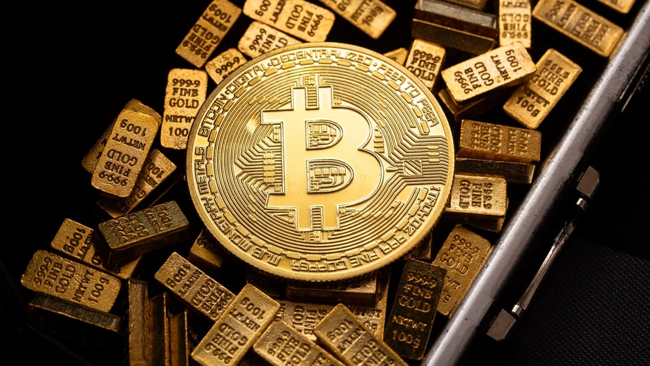 Chọn vàng hay bitcoin và câu trả lời gây bất ngờ của giới tài chính Chọn vàng hay bitcoin và câu trả lời gây bất ngờ của giới tài chính