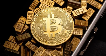 Chọn vàng hay bitcoin và câu trả lời gây bất ngờ của giới tài chính