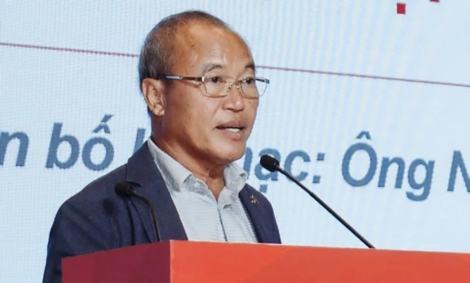 Chủ tịch Nam Long lý giải 'giá cổ phiếu 5 năm chưa đột phá' Chủ tịch Nam Long lý giải 'giá cổ phiếu 5 năm chưa đột phá'