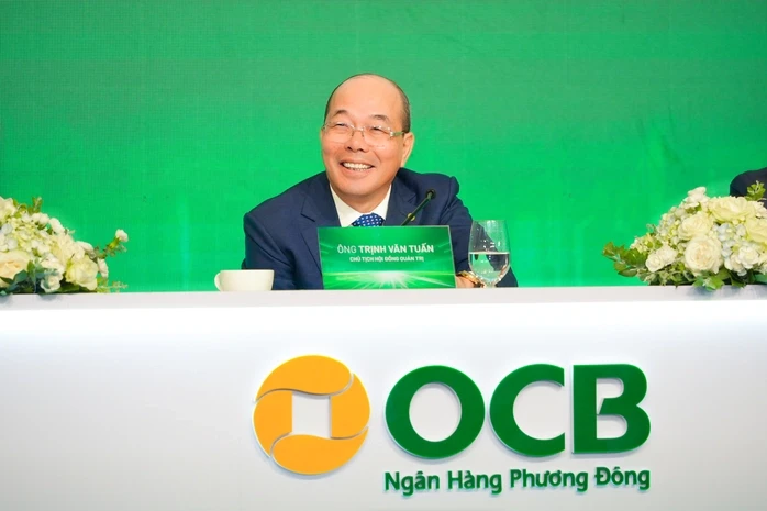 Chủ tịch ngân hàng OCB lần đầu lên tiếng về giá cổ phiếu "ở mức rất thấp" Chủ tịch ngân hàng OCB lần đầu lên tiếng về giá cổ phiếu "ở mức rất thấp"