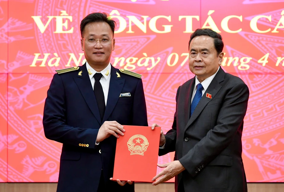 Chủ tịch Quốc hội giao 5 nhiệm vụ cho tân Tổng Kiểm toán Nhà nước Chủ tịch Quốc hội giao 5 nhiệm vụ cho tân Tổng Kiểm toán Nhà nước