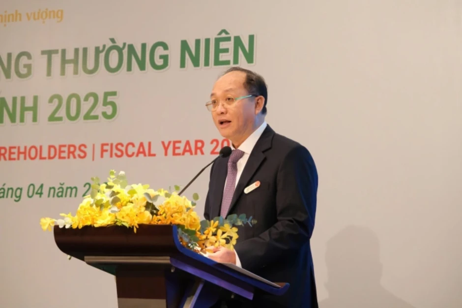 Chủ tịch Rồng Việt nêu khó khăn của công ty chứng khoán không có ngân hàng 'hậu thuẫn'