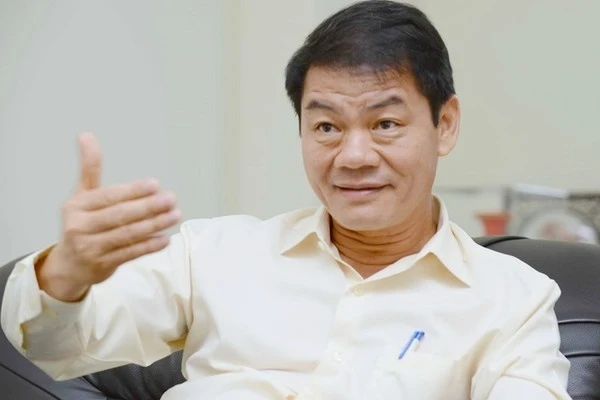 Chủ tịch Trần Bá Dương sáp nhập 3 công ty con tại Lào Chủ tịch Trần Bá Dương sáp nhập 3 công ty con tại Lào