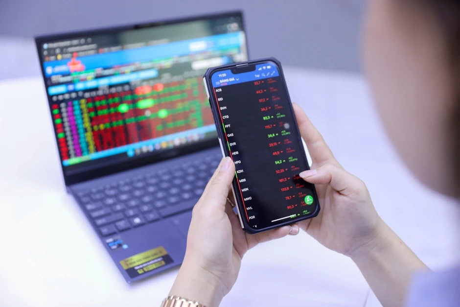 Chứng khoán đứt chuỗi tăng 5 phiên liên tiếp